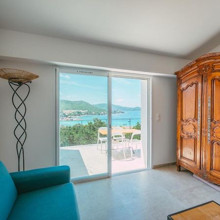 Appartement A 2Mn De La Plage Du Ruppione Pietrosella Bagian luar foto